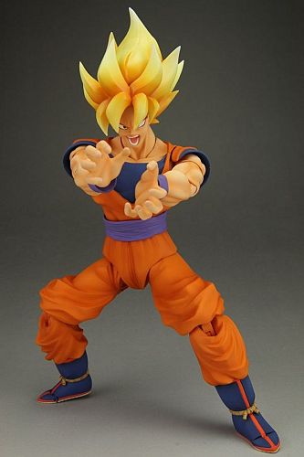 Dragon Ball Z - Son Goku SSJ - S.H.Figuarts - Special Color Version (Bandai) photo 2