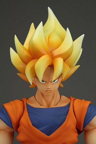 Dragon Ball Z - Son Goku SSJ - S.H.Figuarts - Special Color Version (Bandai) photo 5