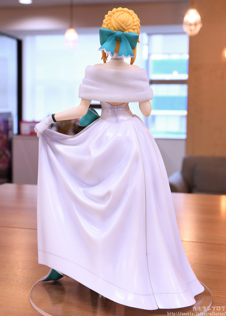 Fate/Grand Order - Altria Pendragon - 1/7 - Saber, Heroic Spirit Formal Dress Ver. (Good Smile Company) photo 3