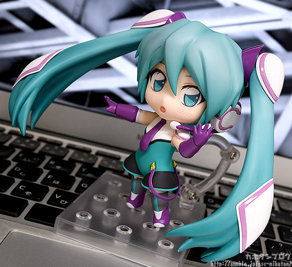 Shinkansen Henkei Robo Shinkalion - Hatsune Miku - Nendoroid (#1083) (Good Smile Company) photo 3