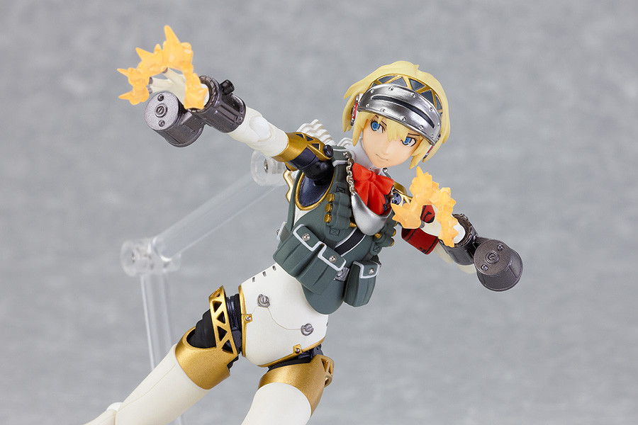 Persona 3 FES - Aegis - Figma  (#EX-008) - Heavy ver. (Max Factory) photo 4