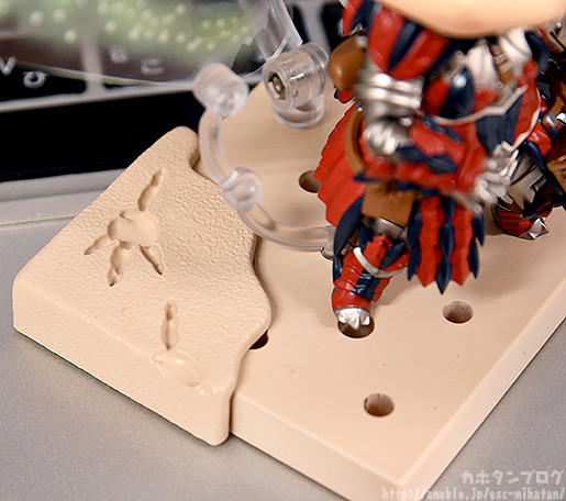 Monster Hunter World - Hunter - Nendoroid  (#993-DX) - Female Rathalos Armor Edition, DX Ver. (Good Smile Company) photo 5