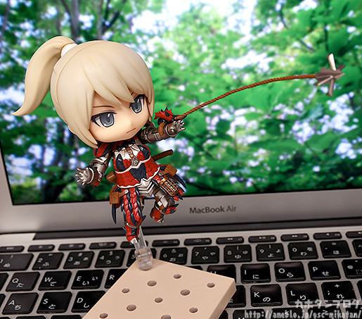 Monster Hunter World - Hunter - Nendoroid  (#993-DX) - Female Rathalos Armor Edition, DX Ver. (Good Smile Company) photo 21