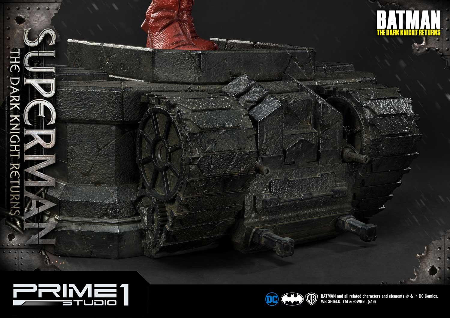 Batman: The Dark Knight Returns - Superman - Museum Masterline Series  (MMDCDK3-02) - 1/3 (Prime 1 Studio) photo 28