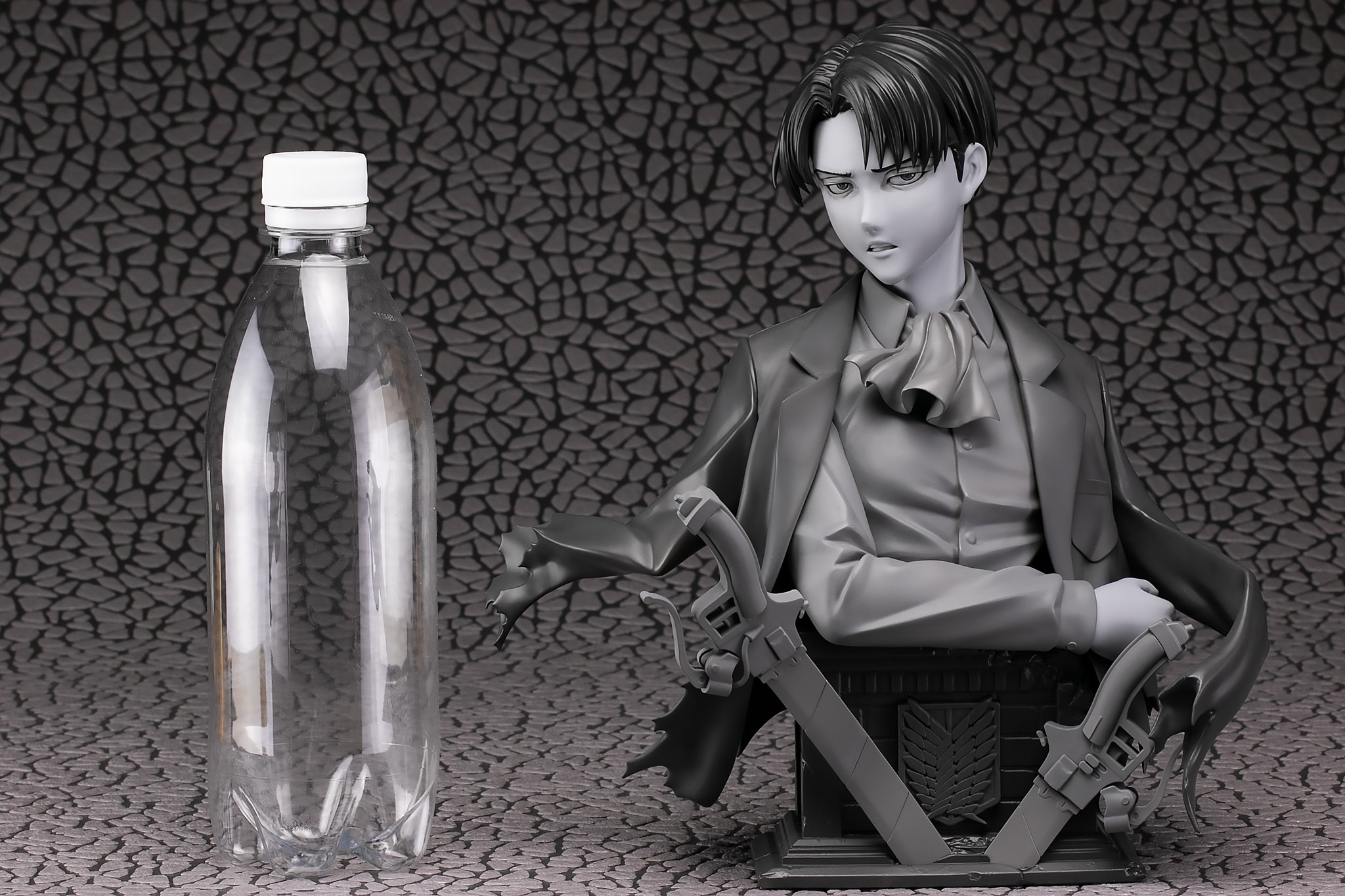 Shingeki no Kyojin - Levi - 1/3 - Bust Ver., Prototype Gray Ver. (FOTS Japan) photo 6