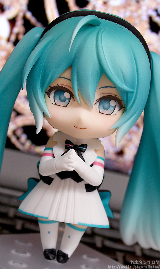 Vocaloid - Hatsune Miku - Nendoroid (#1039) - Symphony 2018 - 2019 Ver. (Good Smile Company) photo 14