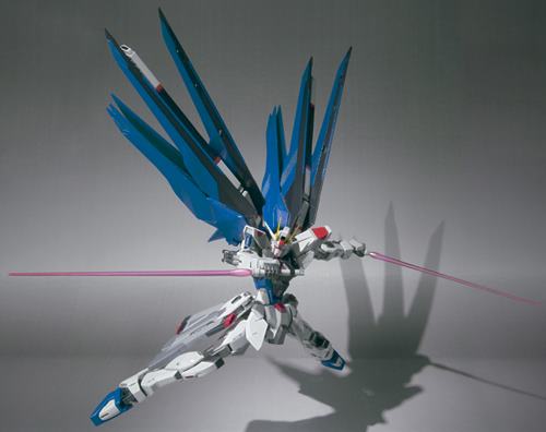 Kidou Senshi Gundam SEED - ZGMF-X10A Freedom Gundam - Metal Build - 1/100 (Bandai) photo 2