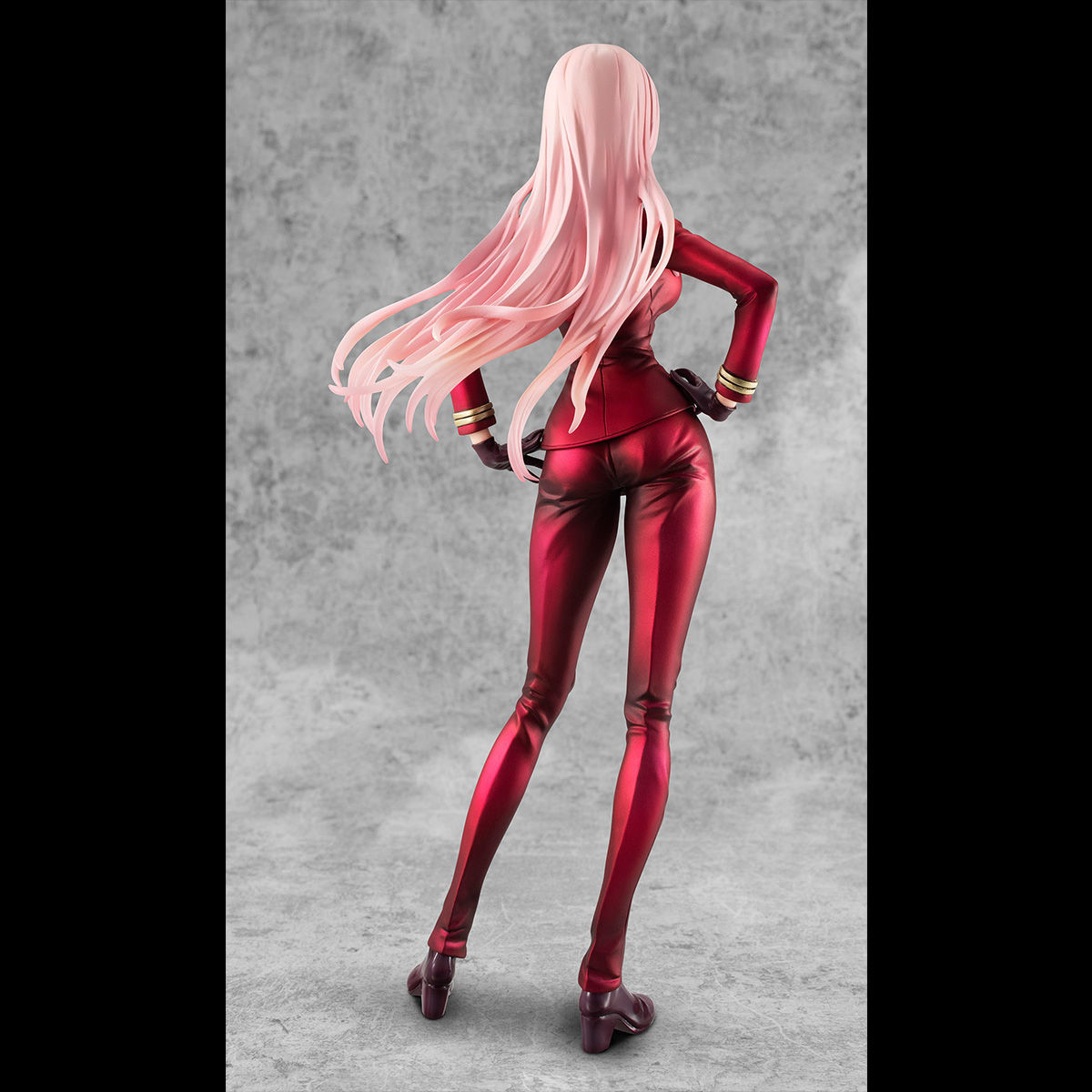 One Piece - Hina - Portrait Of Pirates Limited Edition (MegaHouse) photo 2