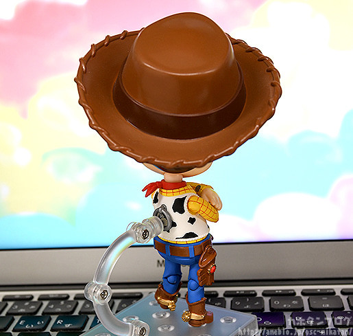 Toy Story - Woody - Nendoroid  (#1046) - Standard Ver. (Good Smile Company) photo 14