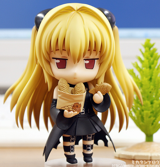 Motto To LOVEru - Konjiki no Yami - Nendoroid  (#191) (Good Smile Company) photo 3