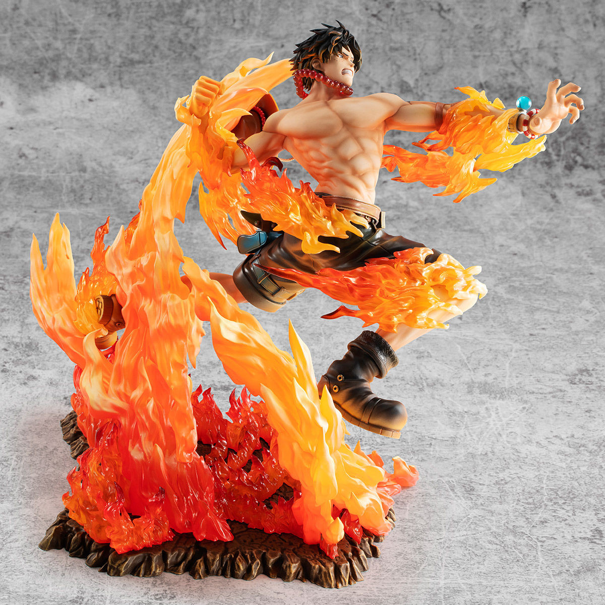 One Piece - Portgas D. Ace - Portrait Of Pirates Maximum - 15th Limited Ver. (MegaHouse) photo 12