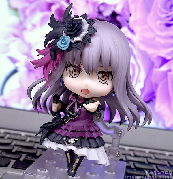 BanG Dream! Girls Band Party! - Minato Yukina - Nendoroid  (#1104) - Stage Outfit Ver. (Good Smile Company) photo 11