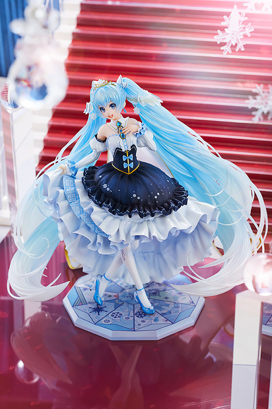 Vocaloid - Hatsune Miku - Rabbit Yukine - 1/7 - Snow Princess Ver. (Good Smile Company) photo 3