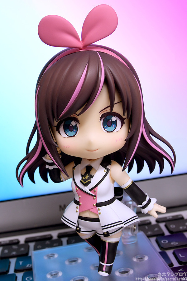 A.I.Channel - Kizuna Ai - Nendoroid  (#1115) - 2019 Ver. (Good Smile Company) photo 5