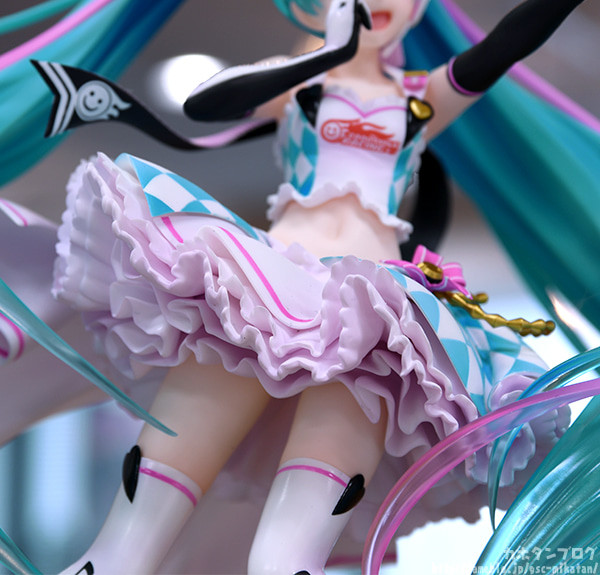 Good Smile Racing - Hatsune Miku - 1/8 - Racing 2019 Ver. feat. Annindoufu (Good Smile Company, GOOD SMILE Racing) photo 7