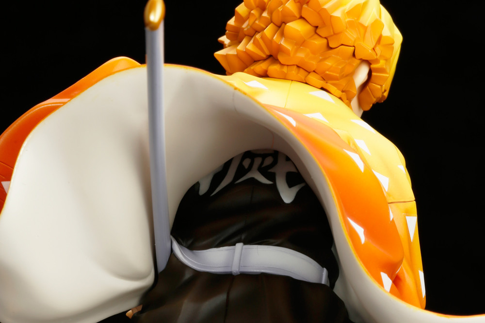 Kimetsu no Yaiba - Agatsuma Zenitsu - ARTFX J - 1/8 (Kotobukiya) photo 11