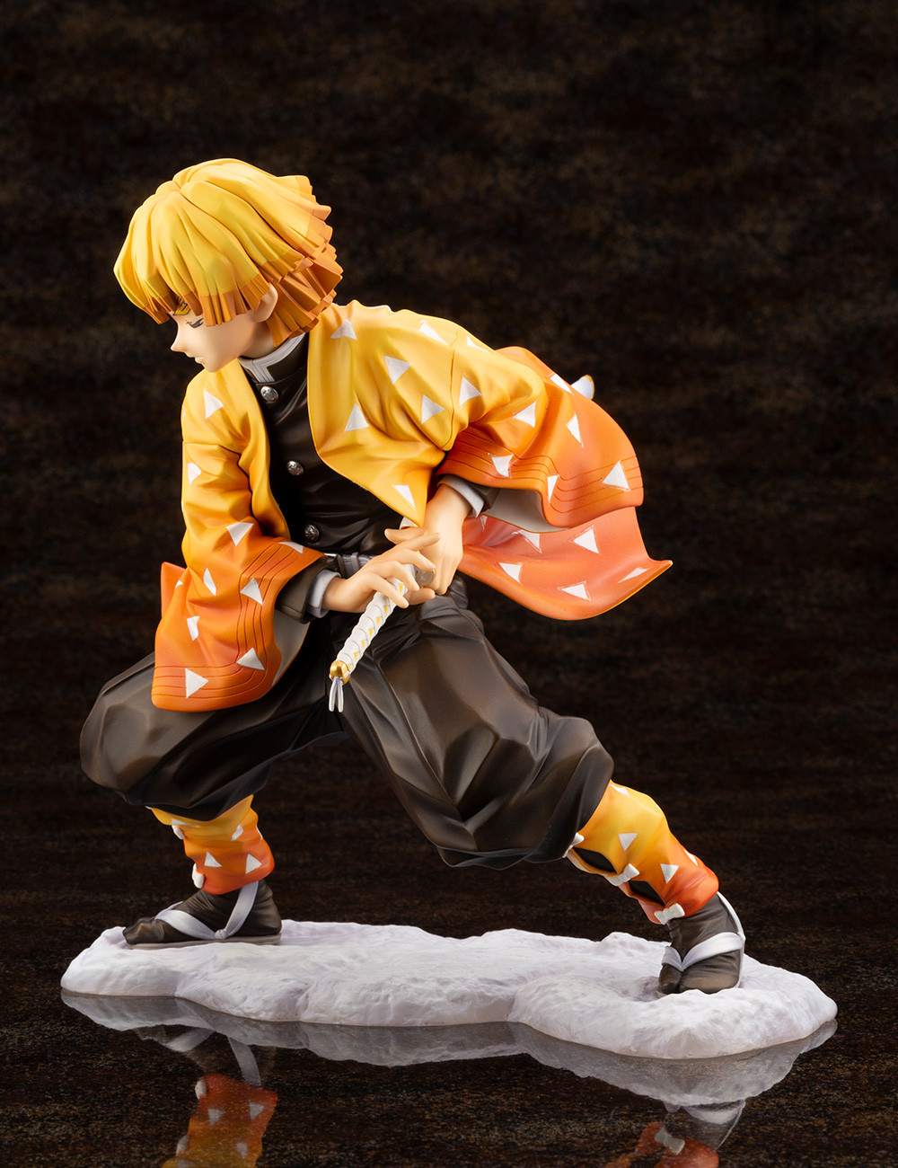 Kimetsu no Yaiba - Agatsuma Zenitsu - ARTFX J - 1/8 (Kotobukiya) photo 12