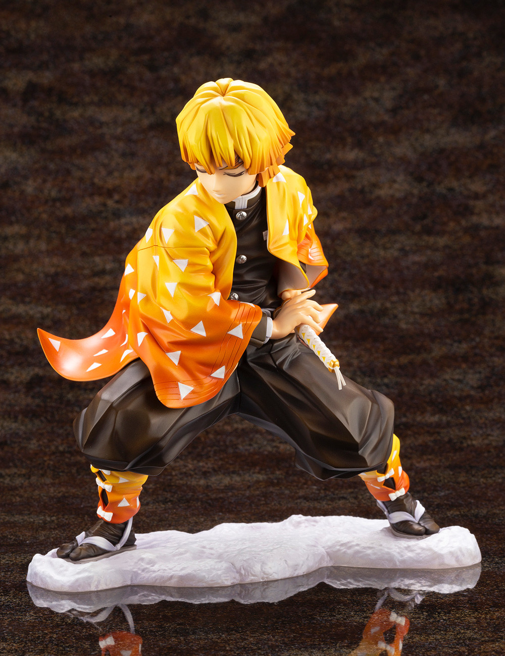 Kimetsu no Yaiba - Agatsuma Zenitsu - ARTFX J - 1/8 (Kotobukiya) photo 18