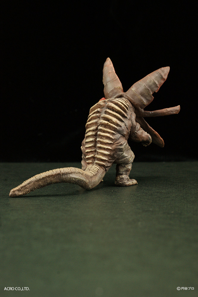 Ultraman - Gabora - KRS35 Series - 1/35 (Acro) photo 8