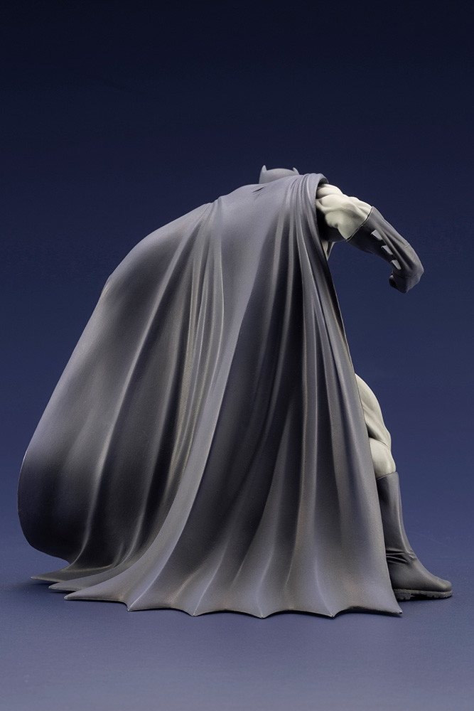 Batman: Hush - Batman - ARTFX+ - 1/10 (Kotobukiya) photo 9