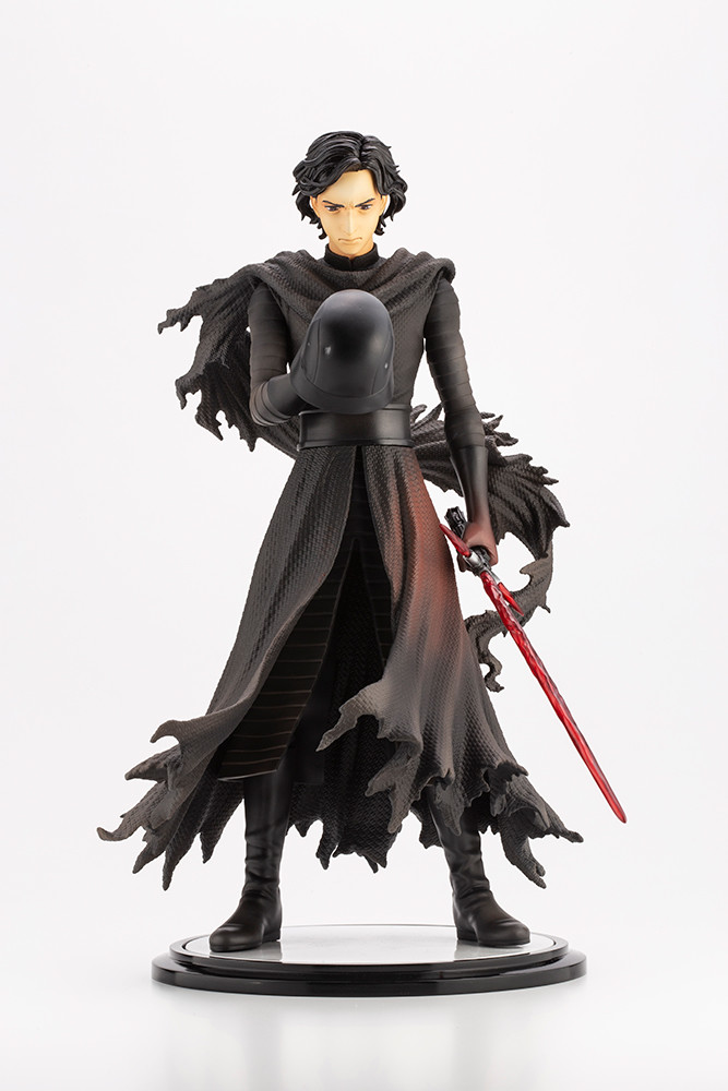 Star Wars: The Force Awakens - Kylo Ren - ARTFX - ARTFX Artist Series - 1/7 - Cloaked in Shadows (Kotobukiya) photo 2