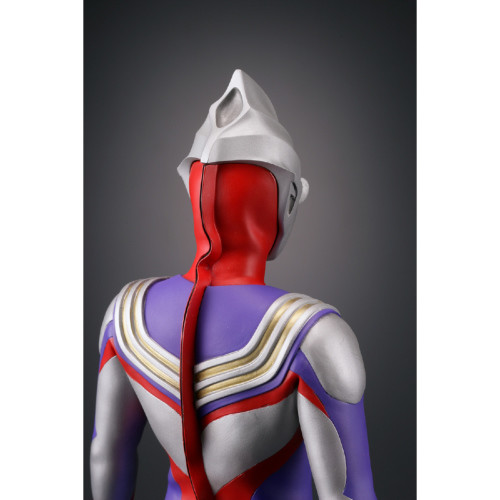 Ultraman Tiga - Character Classics (Kaiyodo) photo 3