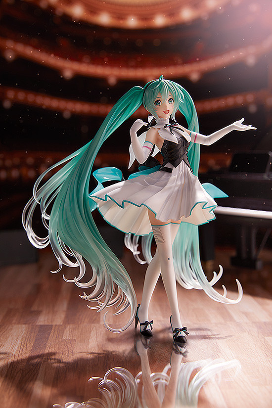 Vocaloid - Hatsune Miku - 1/8 - Symphony 2019 Ver. (Good Smile Company) photo 3