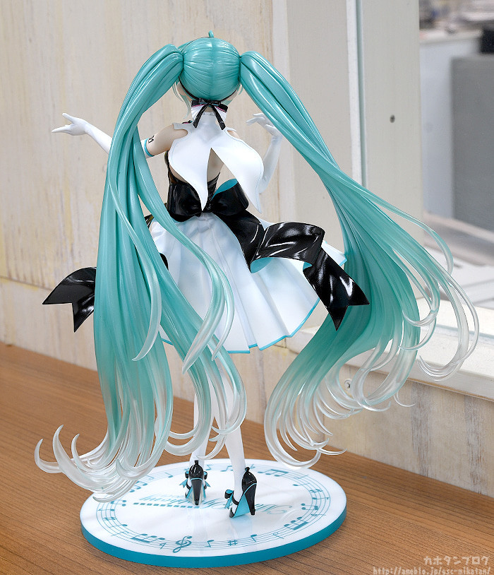 Vocaloid - Hatsune Miku - 1/8 - Symphony 2019 Ver. (Good Smile Company) photo 20