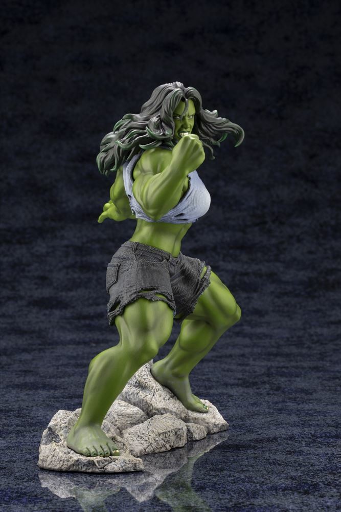 Avengers - She-Hulk - ARTFX Premier - 1/10 (Kotobukiya) photo 9