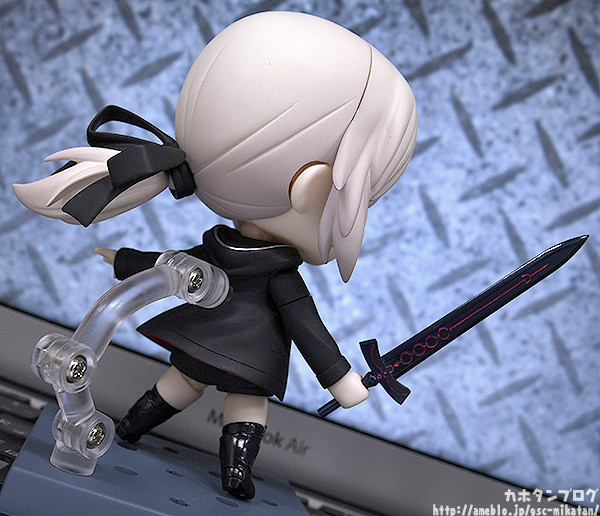 Fate/Grand Order - Altria Pendragon - Nendoroid (#1142) - Saber, (Alter), Shinjuku Ver. (Good Smile Company) photo 5