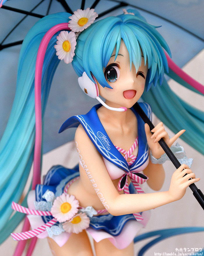 Good Smile Racing - Hatsune Miku - 1/7 - Racing 2019, Thailand Ver., [AQ] (Good Smile Company) photo 3