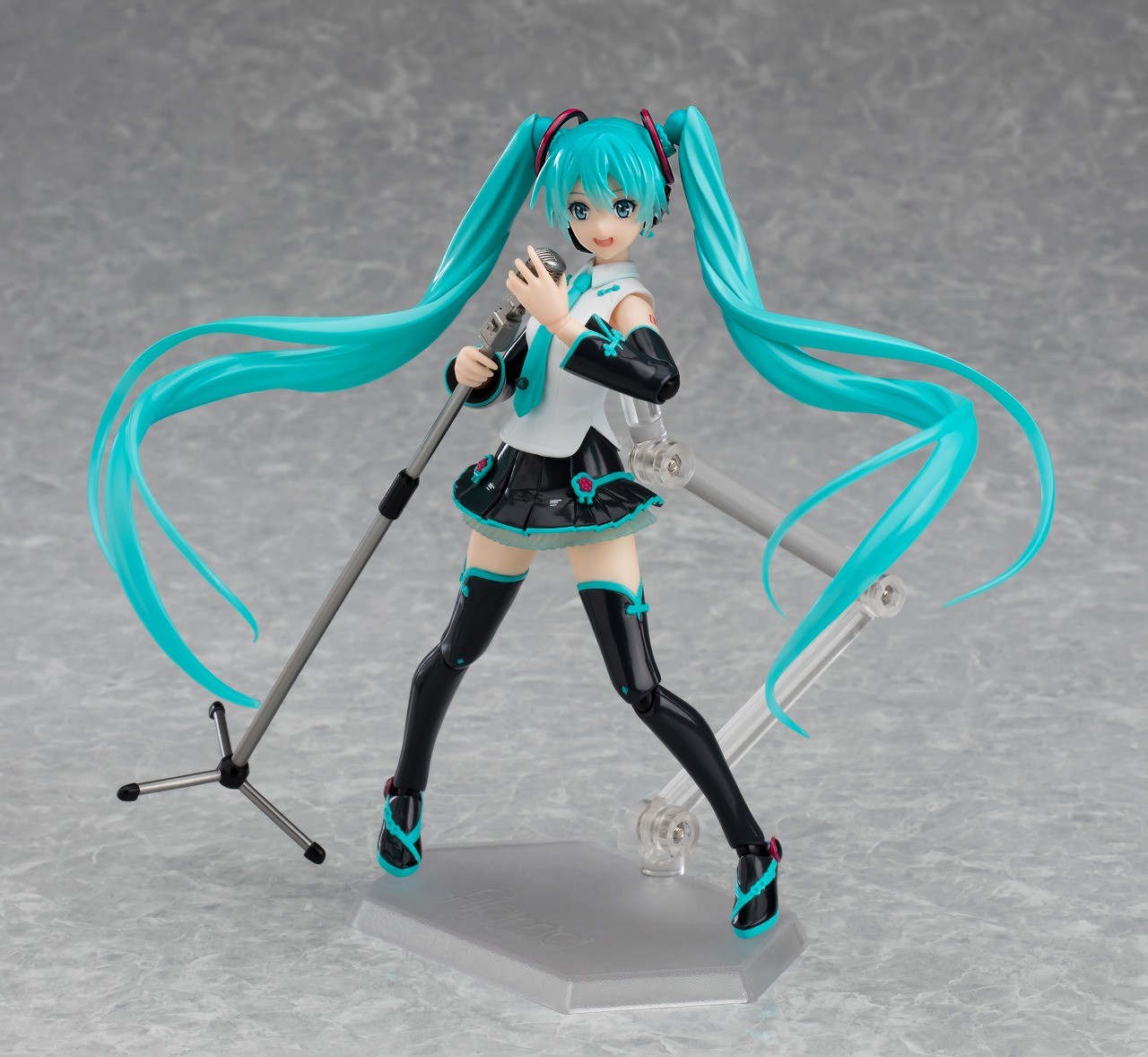 Vocaloid - Hatsune Miku - Figma (#444) - V4 Chinese (Max Factory) photo 4