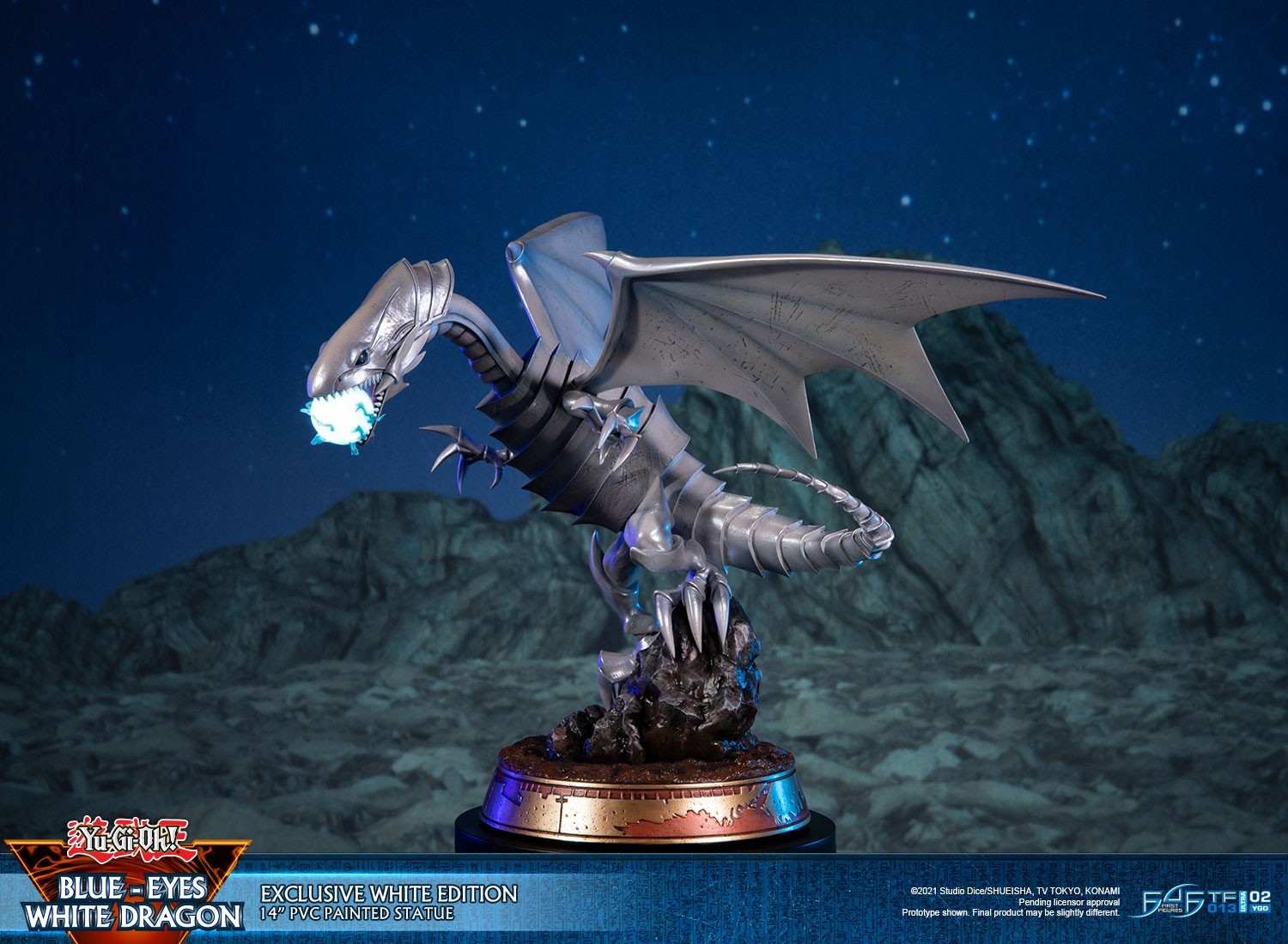Yu-Gi-Oh! Duel Monsters - Blue-Eyes White Dragon - Exclusive White Edition (First 4 Figures) photo 13