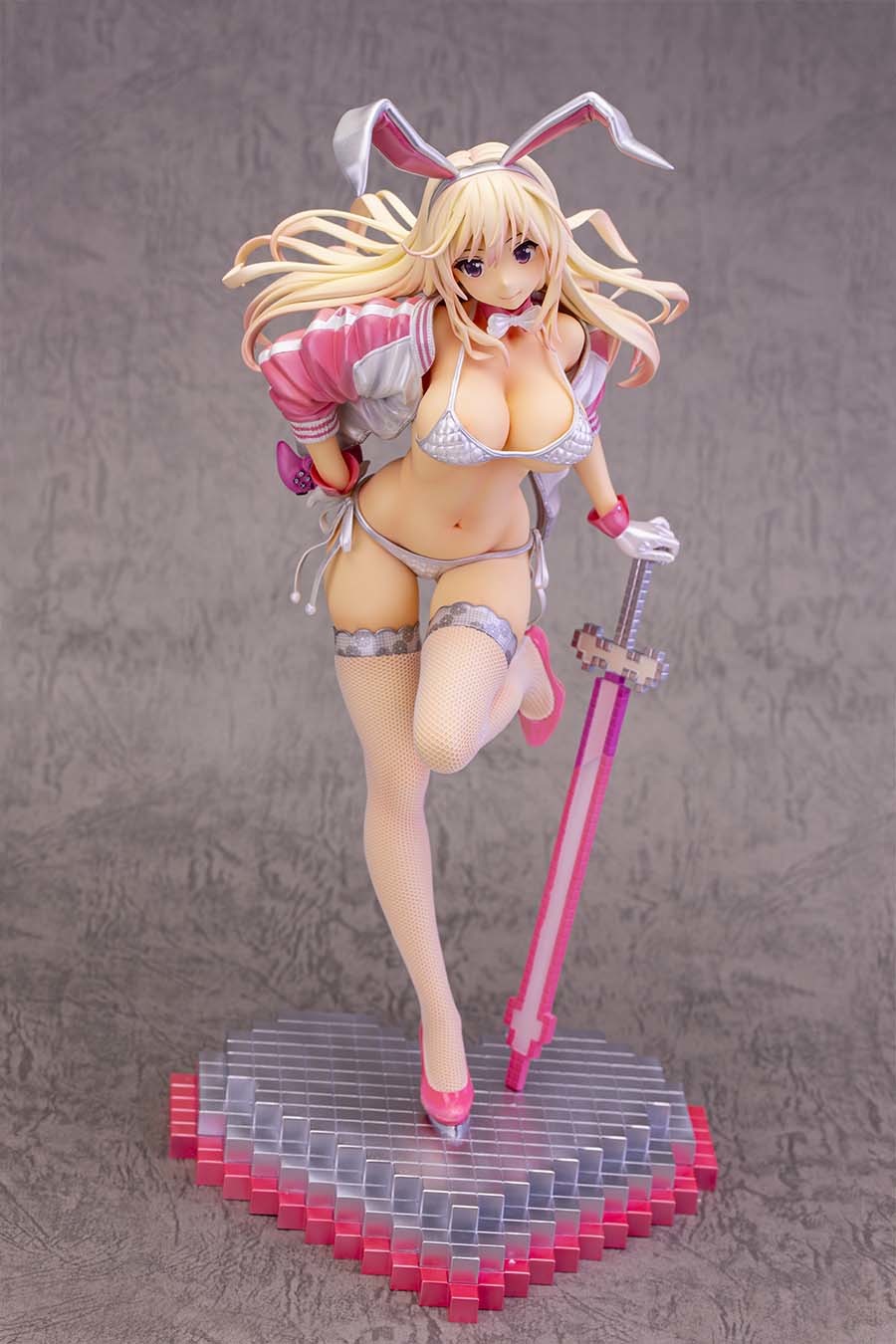 Original - Skytube - Usada Yuu - 1/6 - Pink Ver. (Alphamax) photo 6