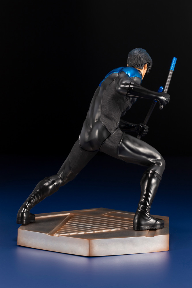 Batman - Nightwing - ARTFX - 1/6 (Kotobukiya) photo 7