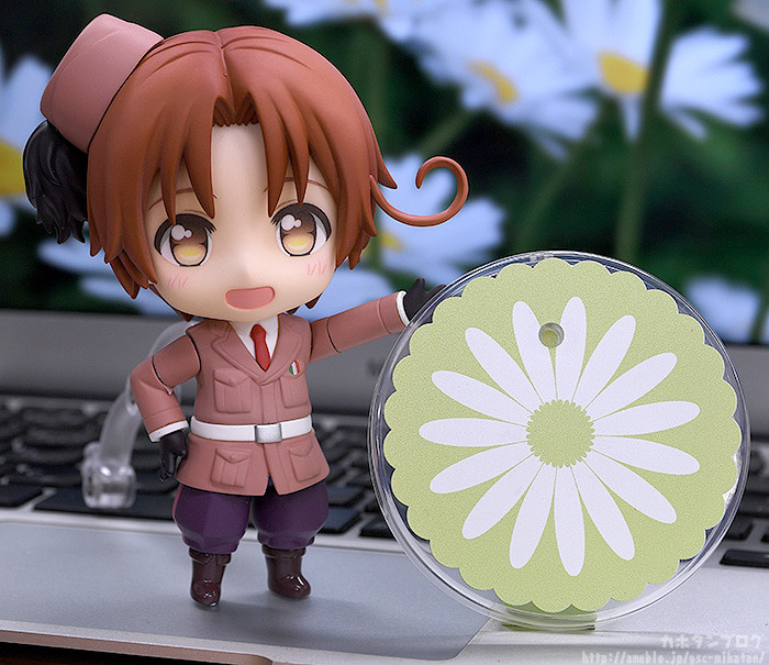 Hetalia World☆Stars - Northern Italy (Veneziano) - Nendoroid  (#1219) (Orange Rouge) photo 21