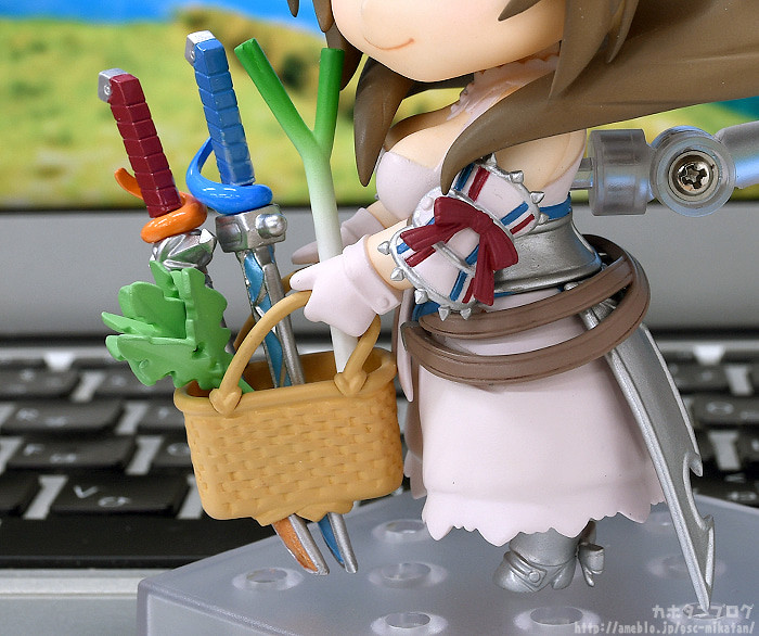 Tsuujou Kougeki ga Zentai Kougeki de Ni-kai Kougeki no Okaasan wa Suki desu ka? - Oosuki Mamako - Nendoroid  (#1263) (Good Smile Company) photo 4