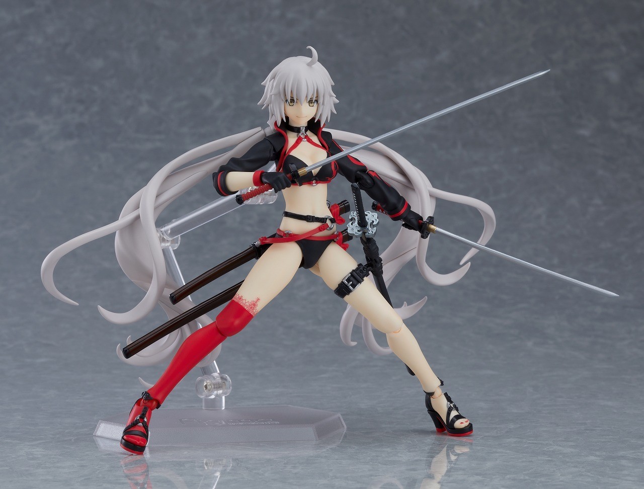 Fate/Grand Order - Jeanne d'Arc (Alter) - Figma (#454) - Berserker (Max Factory) photo 3