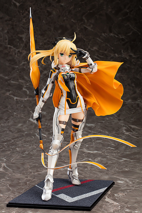 Good Smile Racing - Type-Moon Racing - Altria Pendragon - 1/7 - Racing Ver. (Good Smile Company) photo 3