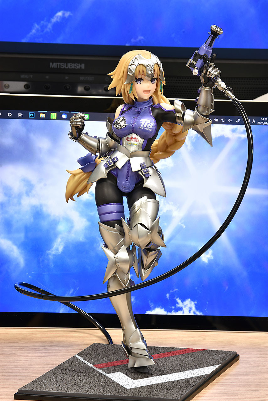 Good Smile Racing - Type-Moon Racing - Jeanne d'Arc - 1/7 - Racing Ver. (Max Factory) photo 5