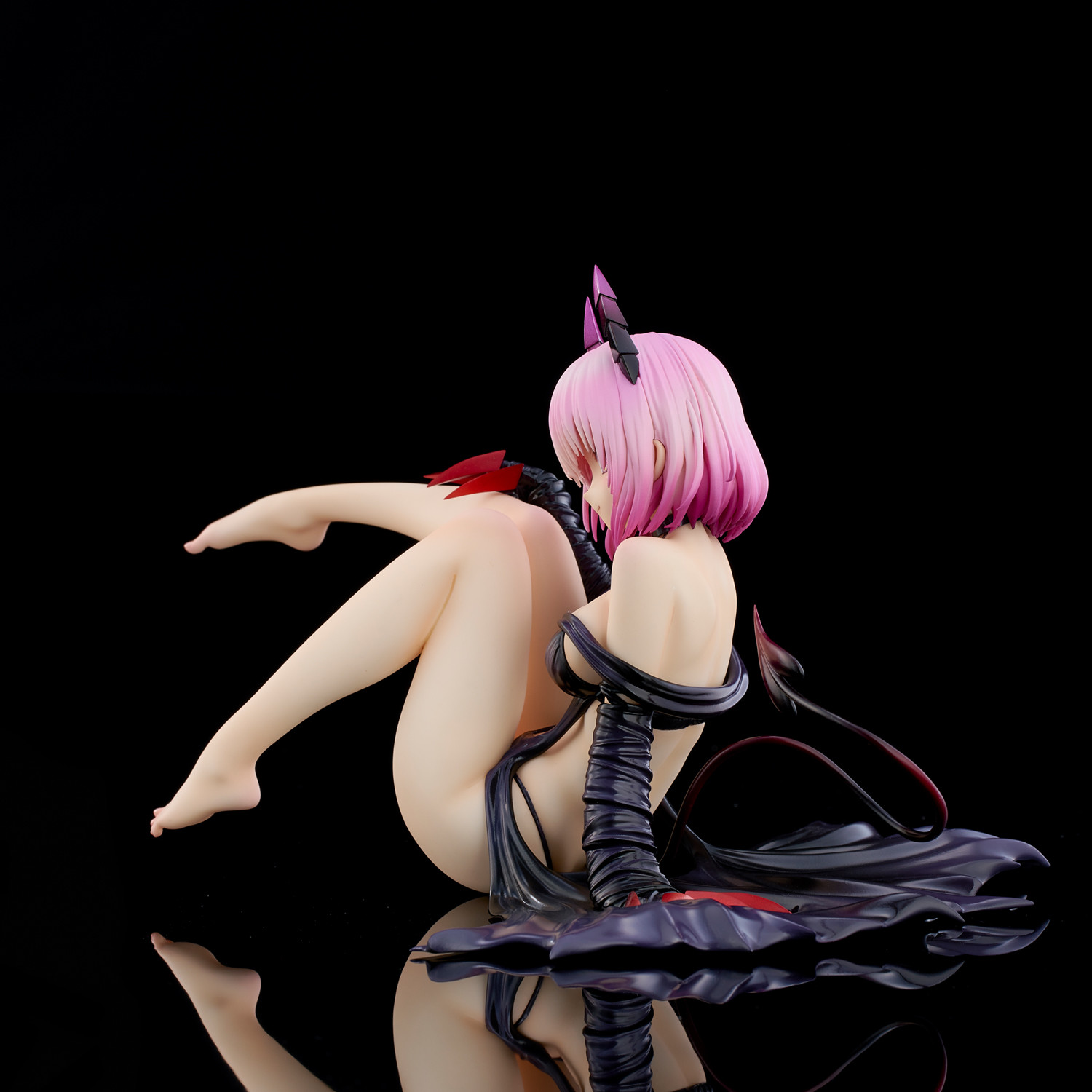 To LOVEru Darkness - Momo Belia Deviluke - 1/6 - Darkness ver. (Union Creative International Ltd) photo 9