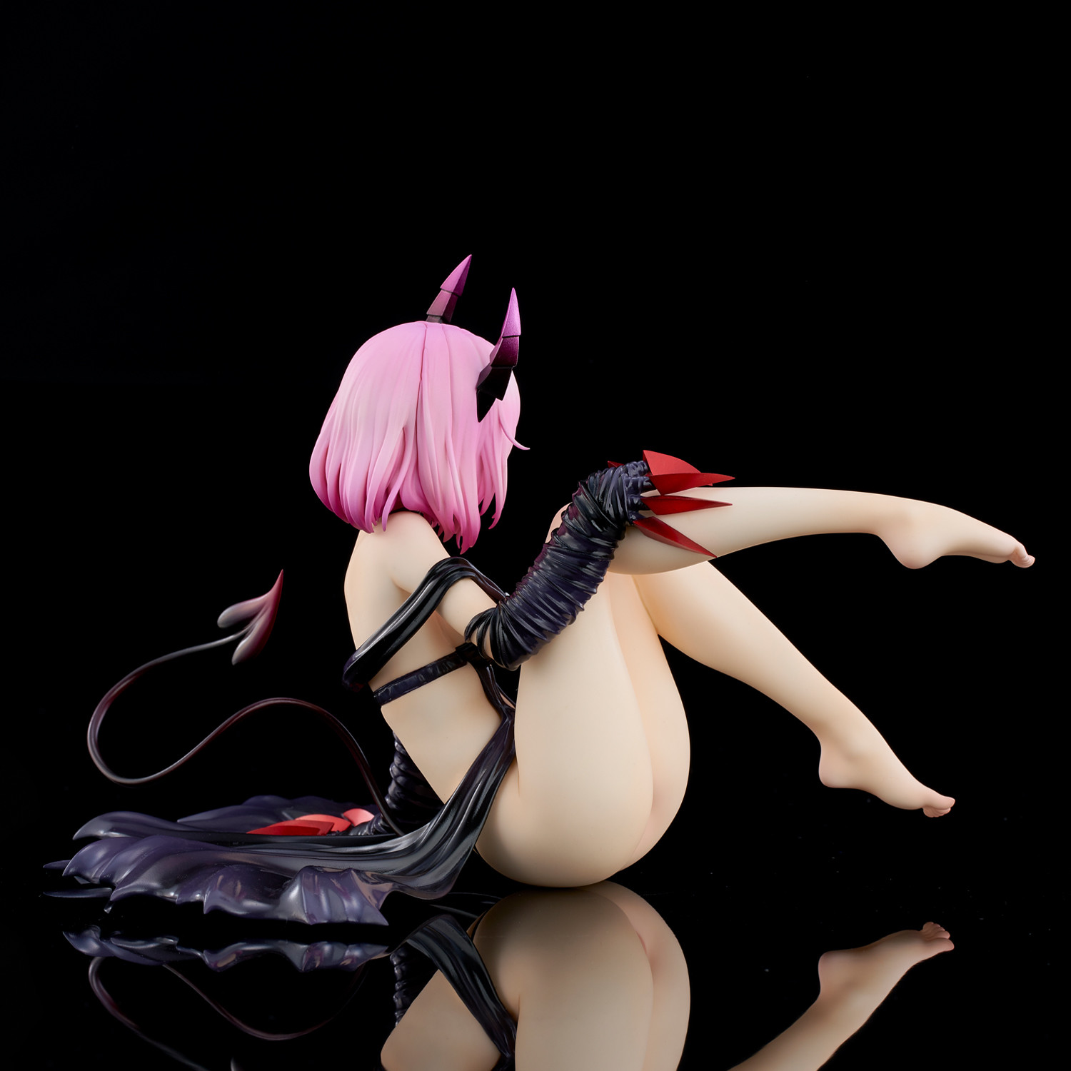 To LOVEru Darkness - Momo Belia Deviluke - 1/6 - Darkness ver. (Union Creative International Ltd) photo 13