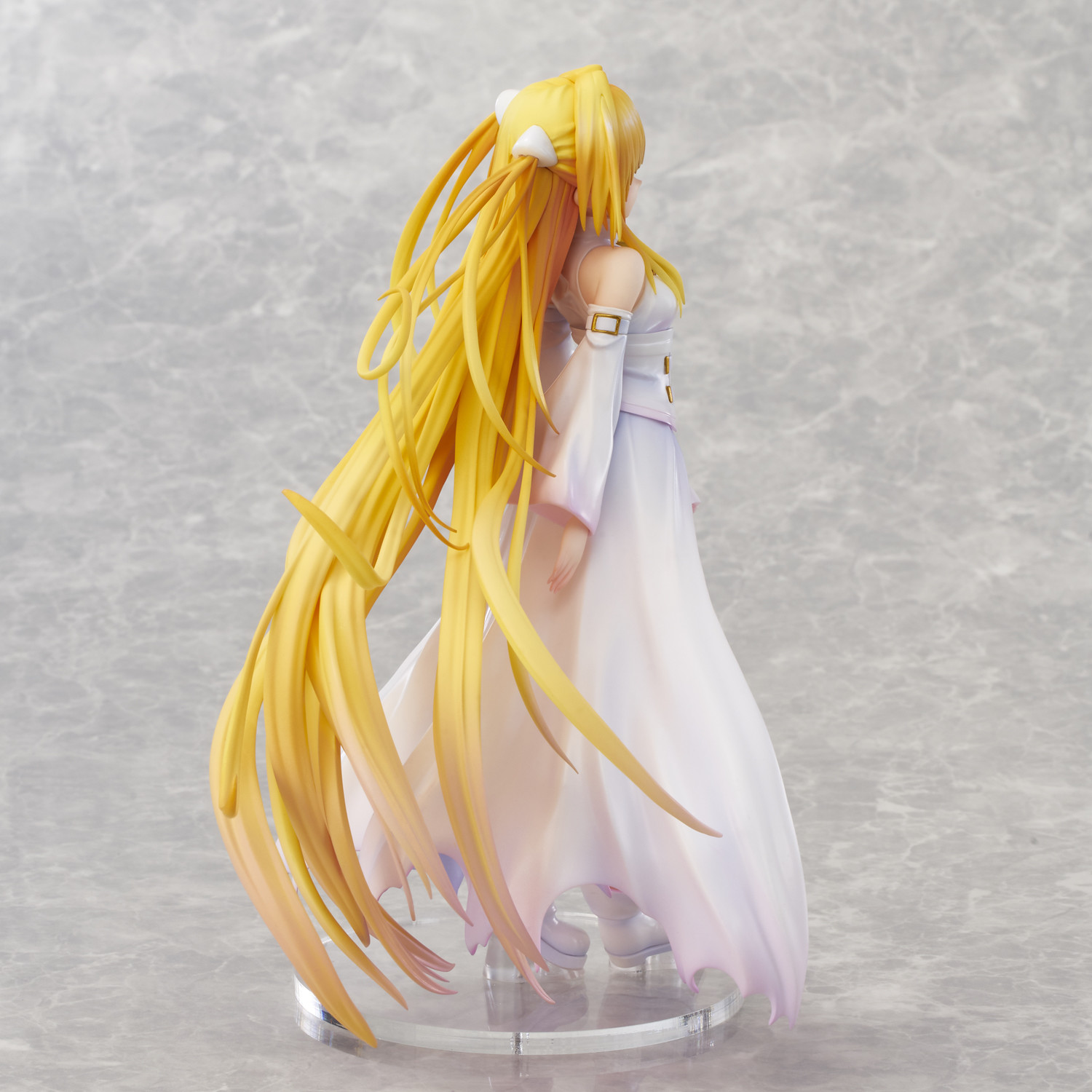 To LOVEru Darkness - Konjiki no Yami - White Trance ver. (Union Creative International Ltd) photo 15