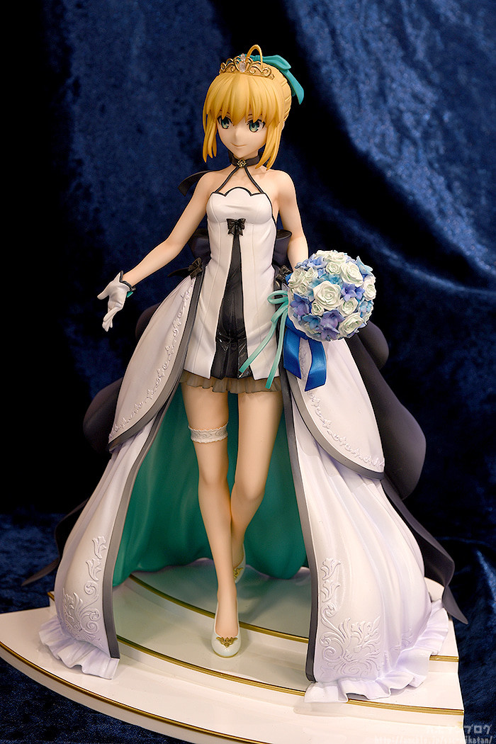 Fate/Stay Night - Altria Pendragon - 1/7 - Saber, 15th Celebration Dress Ver. (Good Smile Company) photo 4