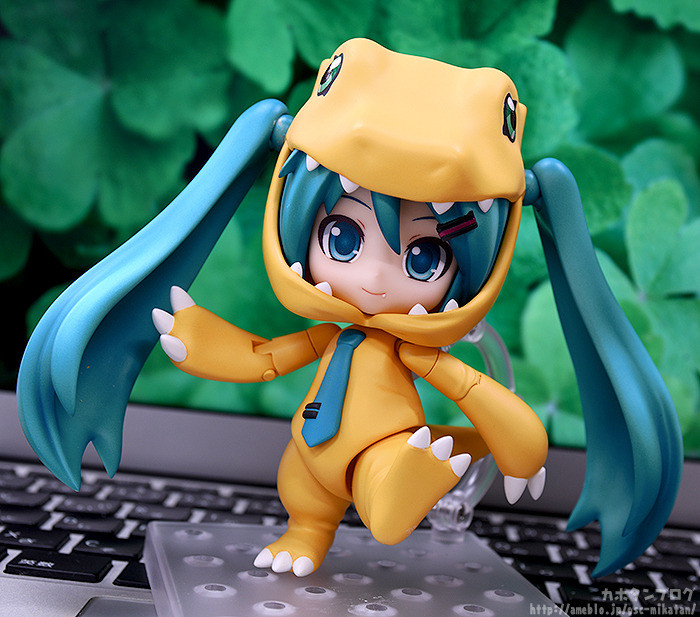 Digimon Adventure - Vocaloid - Hatsune Miku - Nendoroid  (#1439) - Kigurumi Agumon Ver. (Good Smile Company, Plex) photo 4