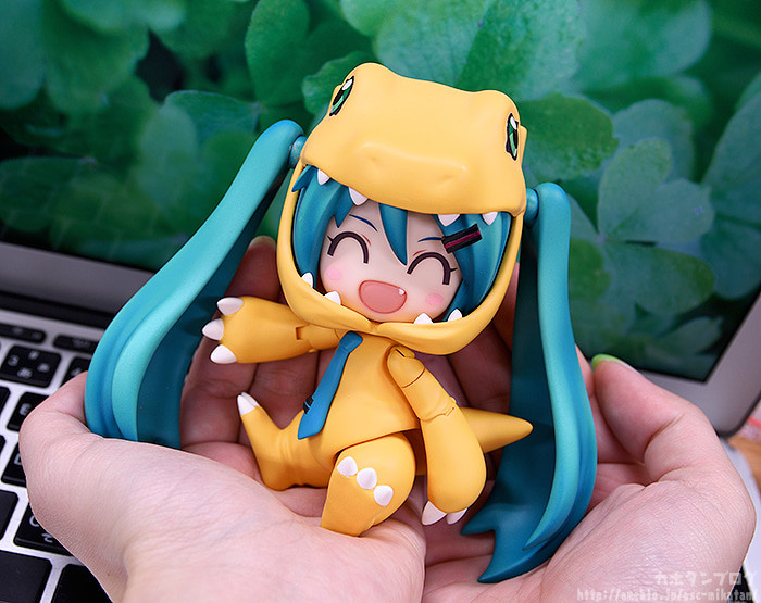 Digimon Adventure - Vocaloid - Hatsune Miku - Nendoroid  (#1439) - Kigurumi Agumon Ver. (Good Smile Company, Plex) photo 13