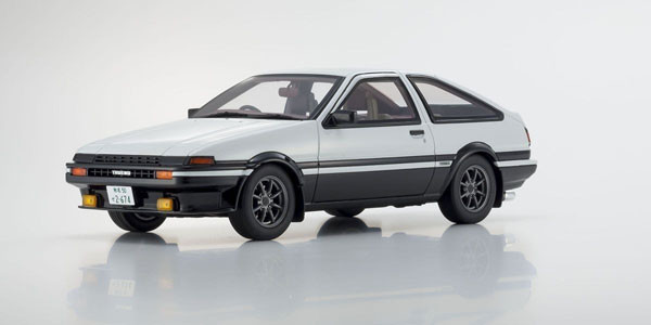 Shin Gekijouban Initial D - Fujiwara Takumi - 1/18 Initial D The Movie Toyota Sprinter Trueno With Takumi Fujiwara Resin Model - 1/18 (Kyosho) photo 6