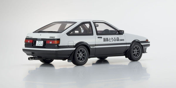 Shin Gekijouban Initial D - Fujiwara Takumi - 1/18 Initial D The Movie Toyota Sprinter Trueno With Takumi Fujiwara Resin Model - 1/18 (Kyosho) photo 9