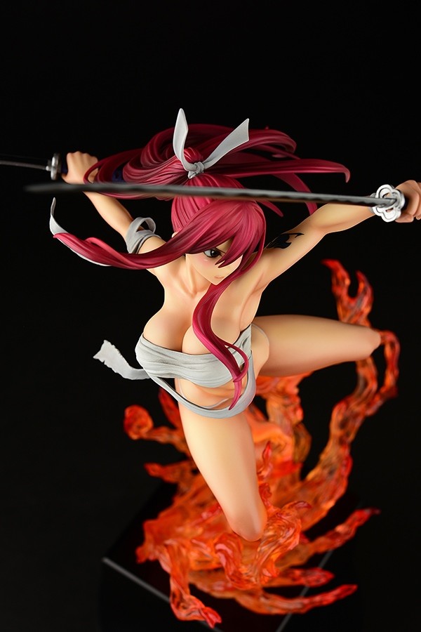 Fairy Tail - Erza Scarlet - 1/6 - Samurai Light Flame Manjo ver. Rouge (Orca Toys) photo 6
