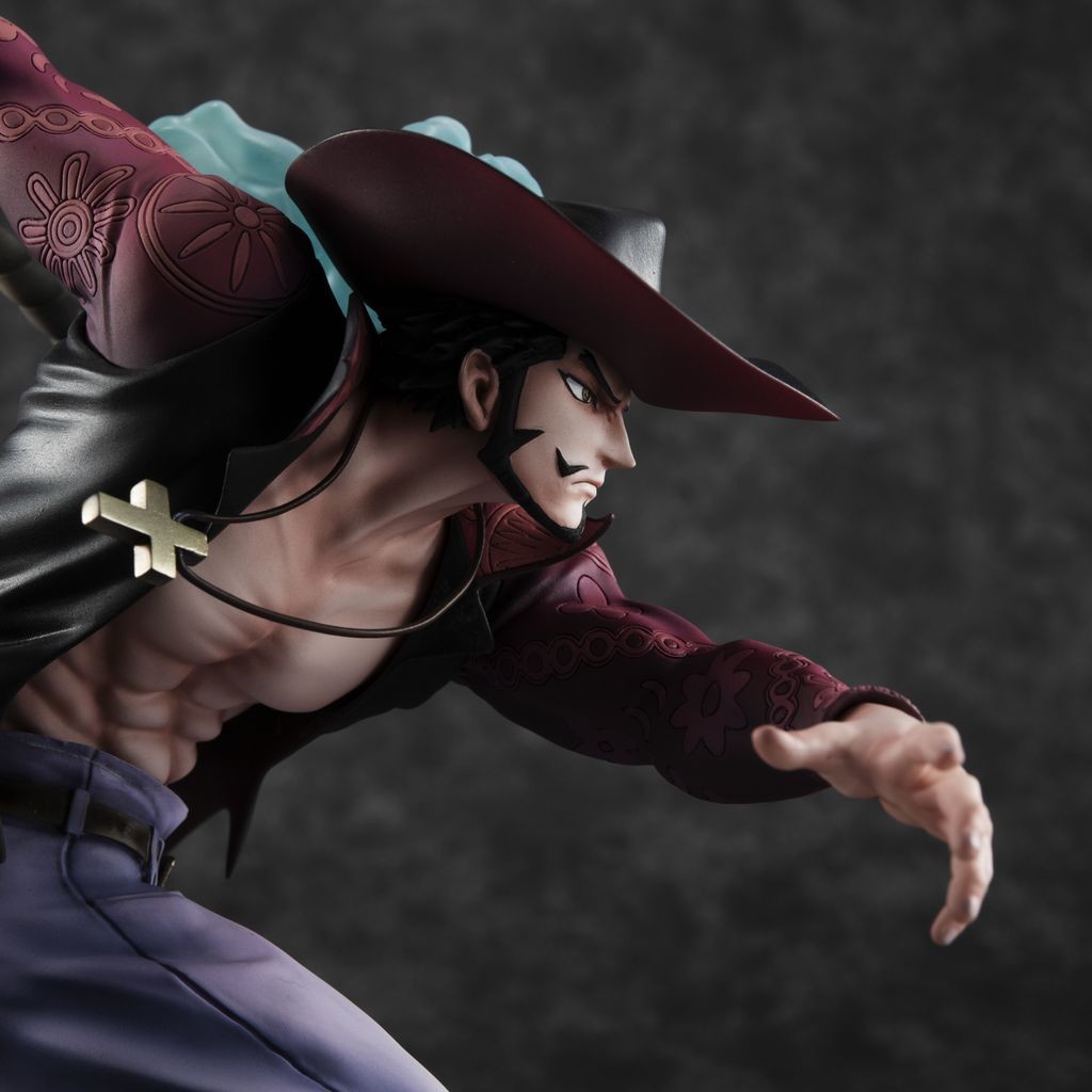 One Piece - Dracule Mihawk - Portrait Of Pirates Maximum (MegaHouse) photo 4